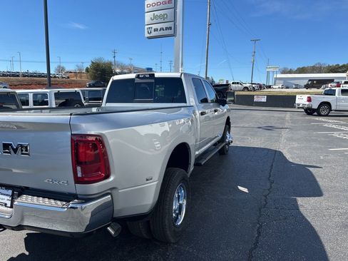 New 2026 RAM 3500 Tradesman image 10