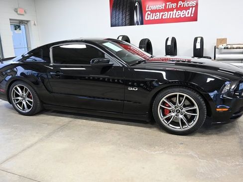 Used 2014 Ford Mustang GT w/ Brembo Brake Package image 4