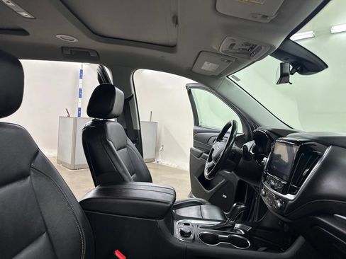 Used 2019 Chevrolet Traverse Premier AWD/4WD image 24