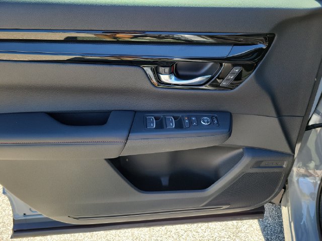 Certified 2026 Honda CR-V Sport Touring image 8