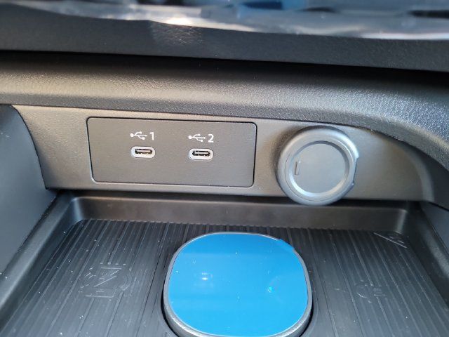 New 2027 Nissan Sentra SR w/ Floor Mat Package FWD image 29