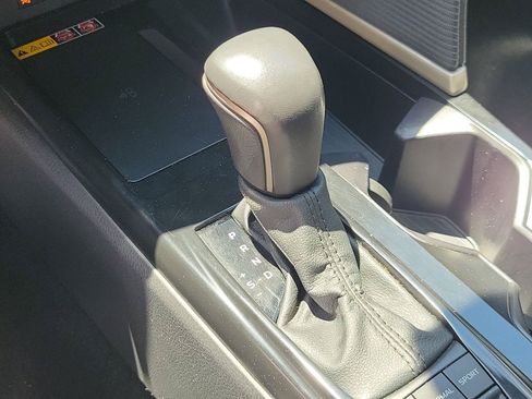 Used 2025 Toyota Camry SE FWD image 28