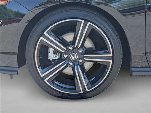 Used 2025 Honda Accord Sport image 24
