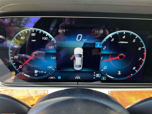Certified 2022 Mercedes-Benz E 350 4MATIC Sedan image 24
