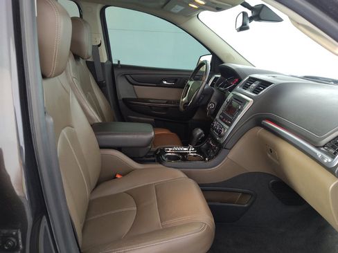 Used 2016 GMC Acadia SLT w/ Open Road Package FWD image 21