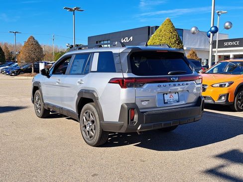 New 2026 Subaru Outback Premium image 4