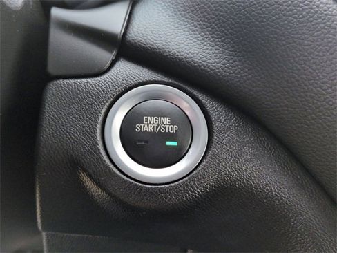 Used 2024 Chevrolet Equinox LT w/ LPO, Floor Liner Package image 16