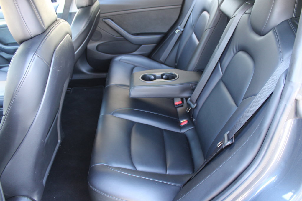 Used 2022 Tesla Model 3 Long Range AWD/4WD image 16