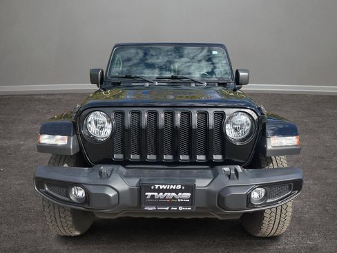 Used 2021 Jeep Wrangler Unlimited Sahara image 26