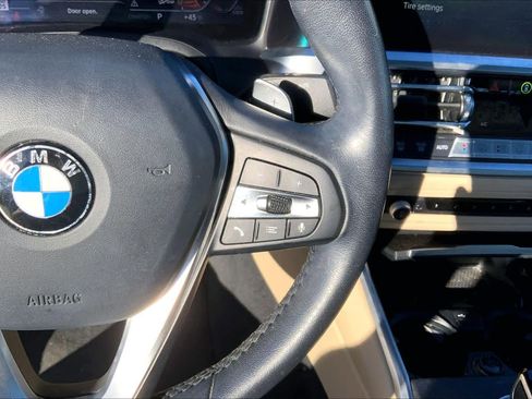 Used 2022 BMW 430i Coupe w/ Convenience Package image 23