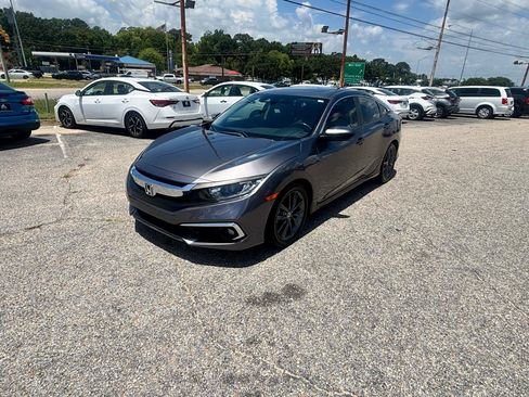 Used 2019 Honda Civic EX image 11