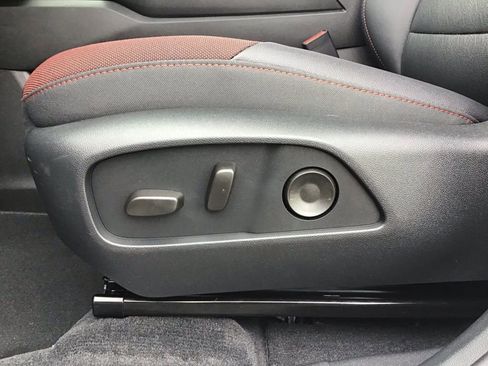 New 2026 Chevrolet Equinox RS image 9