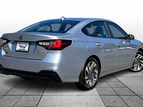Used 2025 Subaru Legacy Limited image 12