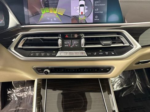 Used 2019 BMW X5 xDrive40i w/ M Sport Package AWD/4WD image 10