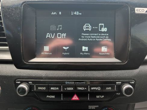 Used 2019 Kia Niro LX FWD image 13