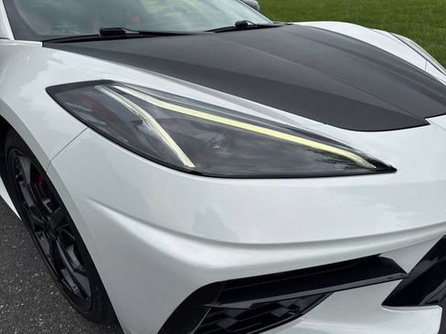 Used 2020 Chevrolet Corvette Stingray Preferred Cpe w/ 2LT Preferred Equipment Group RWD image 12