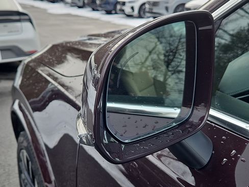 New 2026 Volvo XC90 B5 Plus image 13