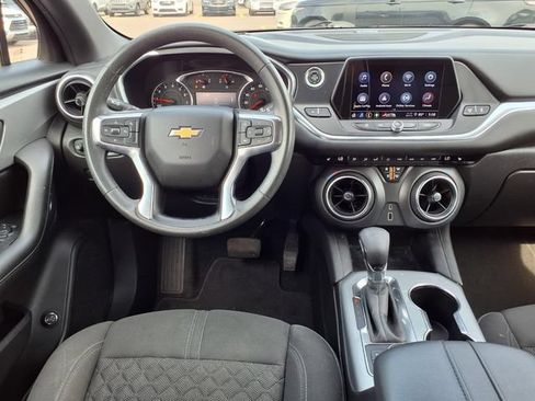 Used 2022 Chevrolet Blazer LT FWD image 6