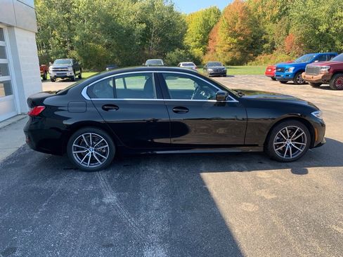 Used 2020 BMW 330i xDrive Sedan w/ Convenience Package image 17