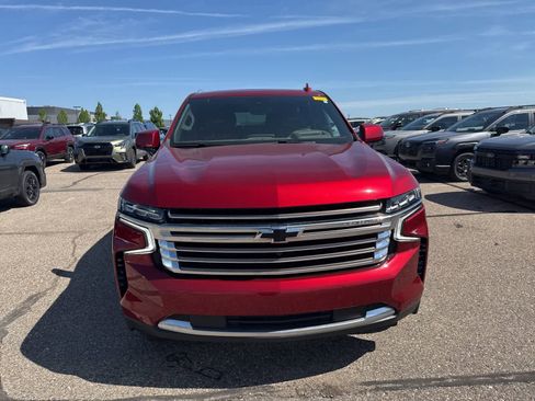 Used 2023 Chevrolet Tahoe High Country w/ Premium Package 2 AWD/4WD image 10