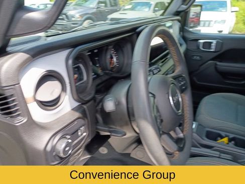 Used 2024 Jeep Wrangler Unlimited Sport AWD/4WD image 11