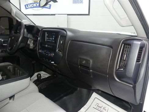 Used 2019 Chevrolet Silverado 3500 W/T w/ WT Convenience Package image 21