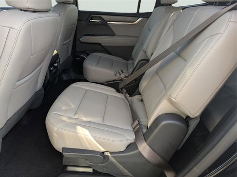 New 2026 GMC Acadia Elevation w/ Elevation Premium Package FWD image 12