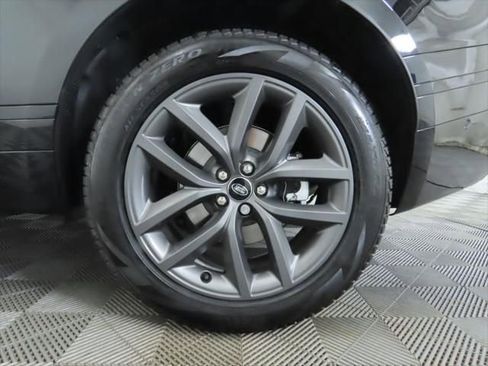 New 2026 Land Rover Range Rover Velar Dynamic SE image 33