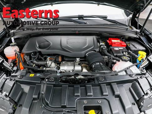 Used 2024 Alfa Romeo Tonale Veloce image 11