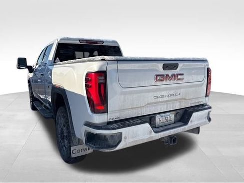 Used 2024 GMC Sierra 3500 Denali w/ Denali Reserve Package image 15
