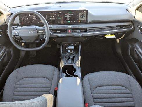 New 2025 Kia K4 GT-Line Turbo FWD image 17