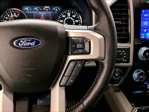 Used 2020 Ford F150 Lariat w/ Equipment Group 502A Luxury AWD/4WD image 13