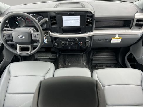 New 2026 Ford F250 XL w/ XL Chrome Package RWD image 13