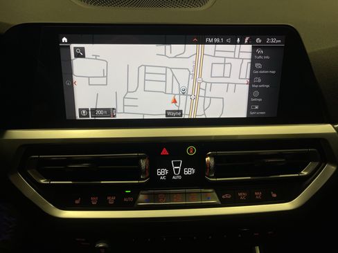 Used 2021 BMW 330i xDrive Sedan w/ Convenience Package AWD/4WD image 22