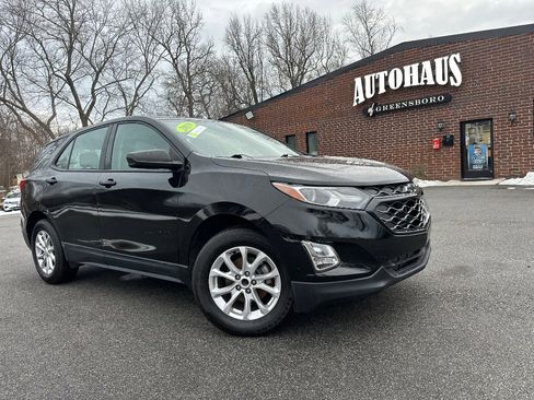 Used 2019 Chevrolet Equinox LS w/ LPO, Blackout Package image 30
