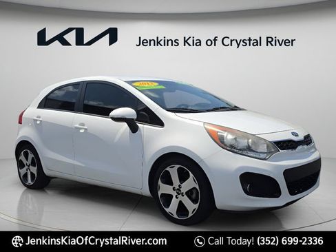 Used 2012 Kia Rio SX FWD image 2