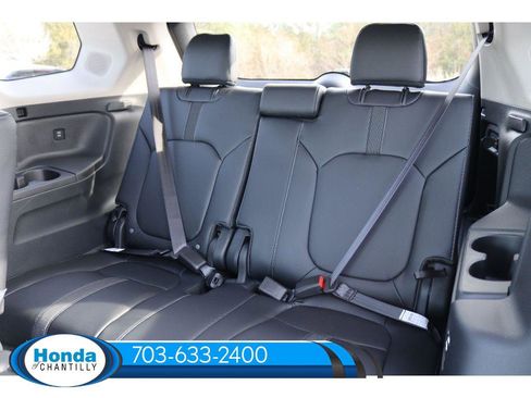 New 2025 Honda Pilot Touring image 29