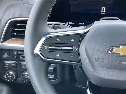 New 2026 Chevrolet Tahoe High Country AWD/4WD image 19