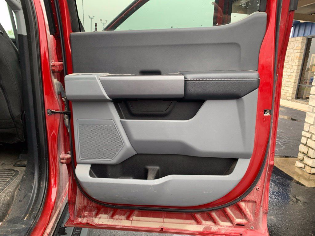 Used 2024 Ford F350 XLT AWD/4WD image 40