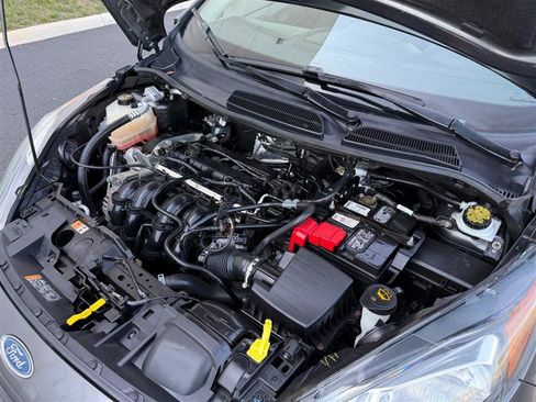 Used 2019 Ford Fiesta SE FWD image 46