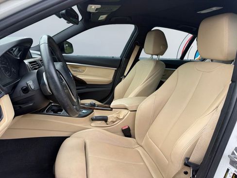 Used 2017 BMW 330i Sedan RWD image 16