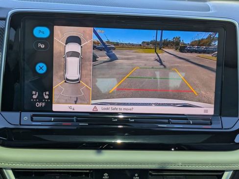 New 2026 Volkswagen Atlas Cross Sport SEL Premium R-Line image 25