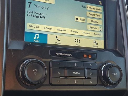 Used 2019 Ford F250 XLT w/ XLT Value Package image 24