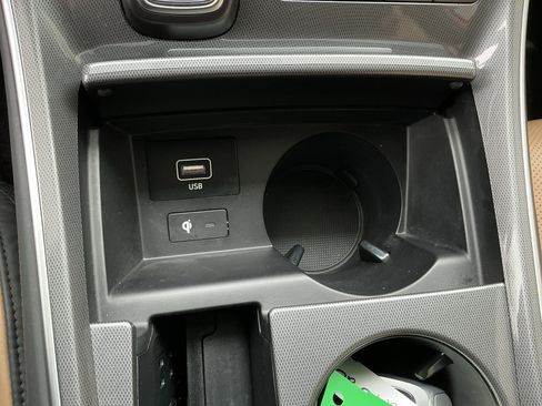 Used 2022 Hyundai Santa Fe Calligraphy image 29