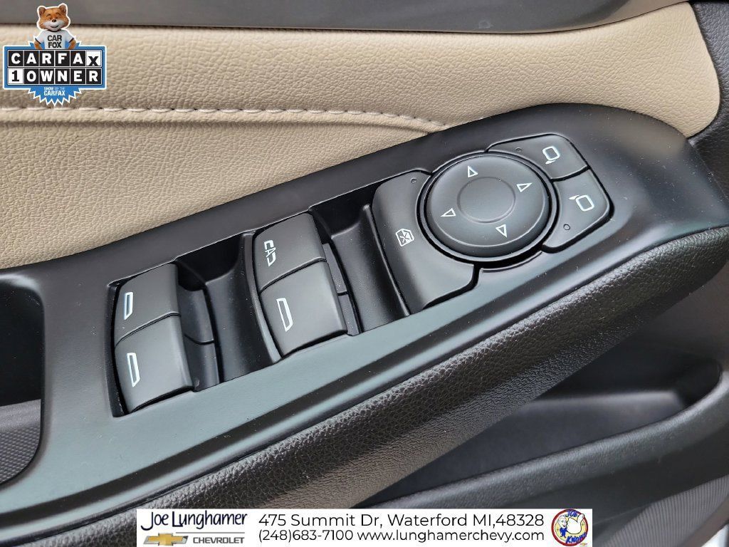 Used 2023 Chevrolet Traverse LT w/ LPO, Cargo Package AWD/4WD image 23