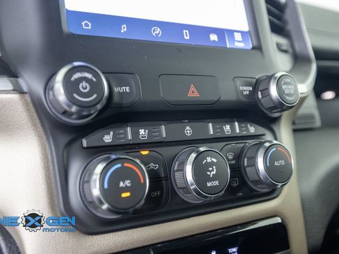 Used 2022 RAM 1500 Laramie AWD/4WD image 23
