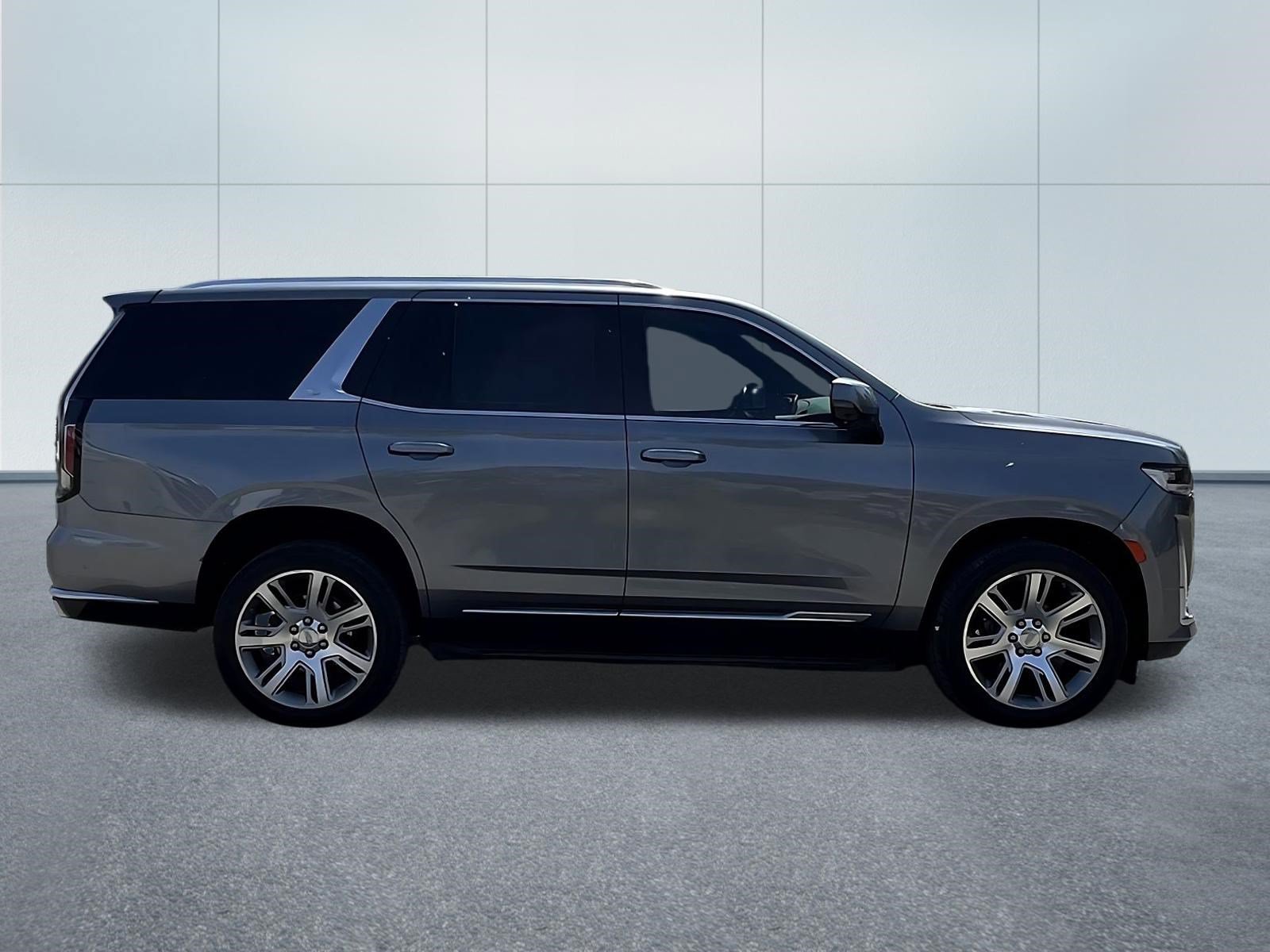 Used 2021 Cadillac Escalade Premium Luxury AWD/4WD image 7