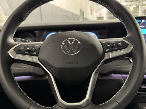 New 2026 Volkswagen Tiguan SE AWD/4WD image 14