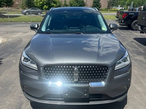 Used 2022 Lincoln Corsair Reserve w/ Equipment Group 201A FWD image 2