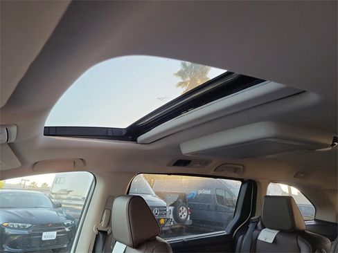 New 2026 Honda Odyssey Touring image 30